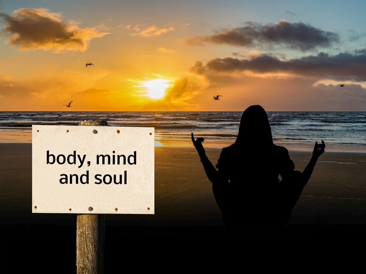 Relax, Reflect, Refocus (Mindful Meditation Online) 